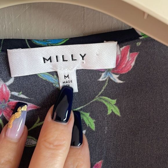 🎀 Milly Maggie v neck black wild flower print silk light weight blouse medium - Picture 6 of 9
